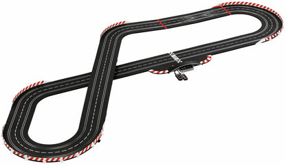 DIGITAL NASCAR Daytona Challenge 7.3m Set 1/32 Carrera 30042