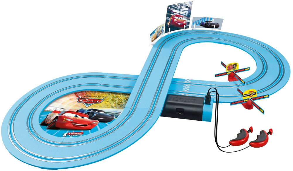 First Disney/Pixar Cars - Power Duell Set 2.4m 1/50 Carrera 63038