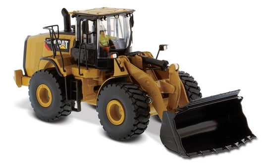 CAT 966M Wheel Loader - 1/50 Scale Diecast Masters DM85928C