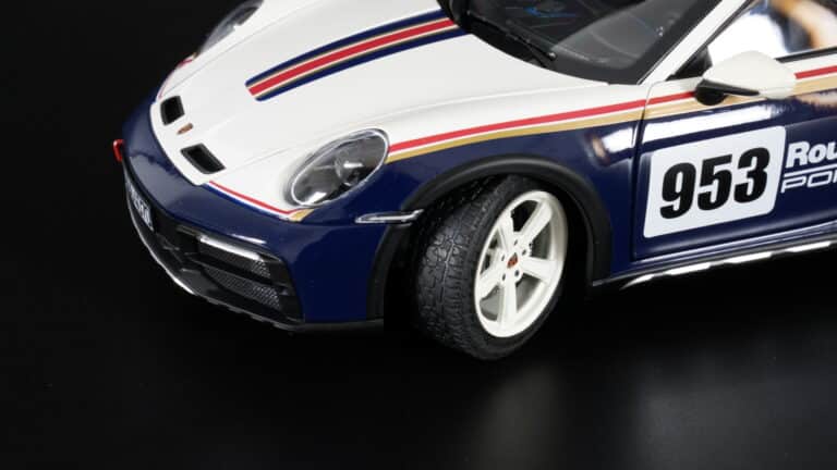 PORSCHE 911 DAKAR ROUGHROADS 2023 1/18 Scale NOREV MTDNOR187240