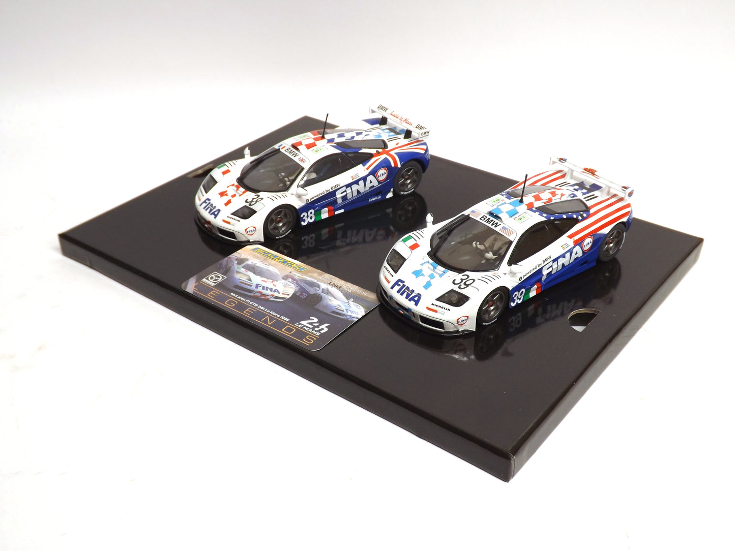 McLaren F1 GTR Fina Twin Pack Le Mans 19 - 1/32 Scale - Scalextric - SCAC4012A