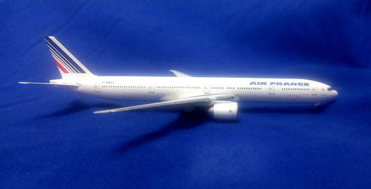 Boeing 777-300ER Air France  - 1/400 Scale Gemini Jets GJAFR582
