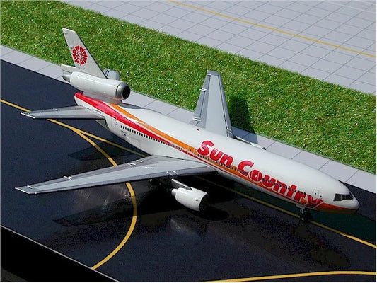 Douglas DC-10-15 Sun Country - 1/400 Scale Gemini Jets GJSCX240