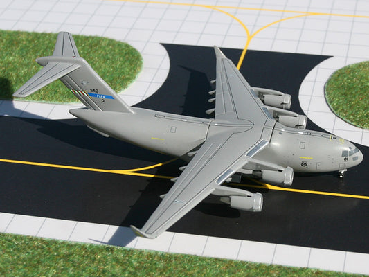 Boeing C-17 NATO - 1/400 Scale Gemini Jets GMNAT040