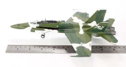 Mc Donnell Douglas F/A-18B 1/72 Scale Hobby Master HA3513