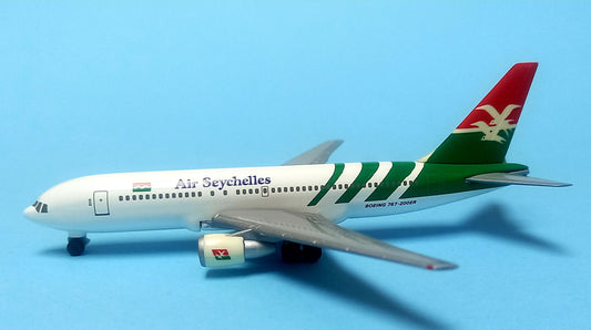 Boeing 767-200ER Air Seychelles - 1/500 Scale Herpa Wings 504287