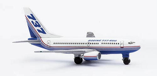 Boeing 737-600 Boeing House Colours - 1/500 Scale Herpa Wings HW5 511056