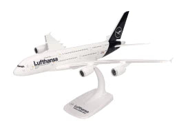 Airbus A380 Lufthansa Desktop Display Model 1/250 Scale Herpa 612319