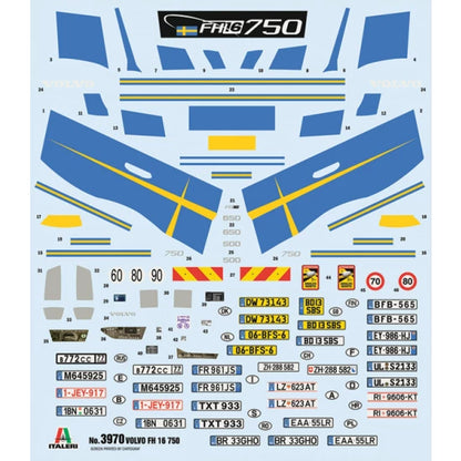 Volvo FH16 Medium Roof w/PE Parts - 1/24 Scale - Italeri - IT3970