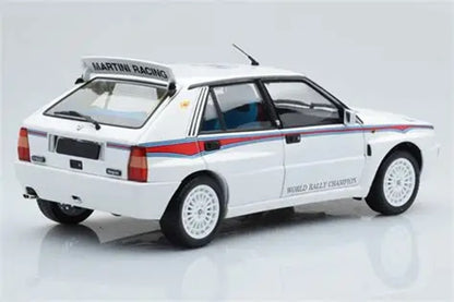 LANCIA DELTA INTEGRALE 6 WHITE 1/18 Scale Kyosho KYO08344E