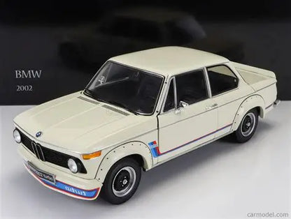 BMW 2002 TURBO WHITE 1/18 Scale Kyosho KYO08544W