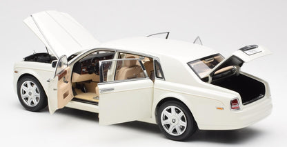 ROLLS ROYCE PHANTOM EXT W/BASE WHT 1/18 Scale Kyosho KYO08841EW
