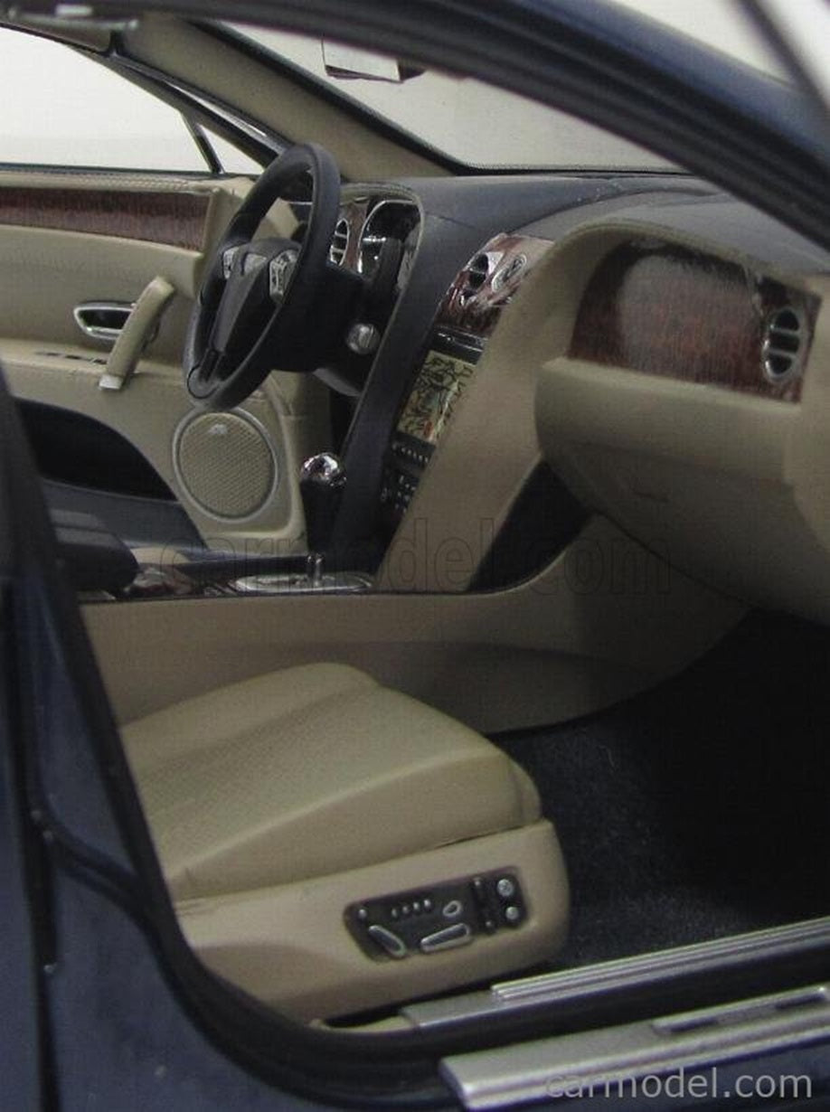 BENTLEY FLYING SPUR W12 PEACOCK 1/18 Scale Kyosho KYO08891PC