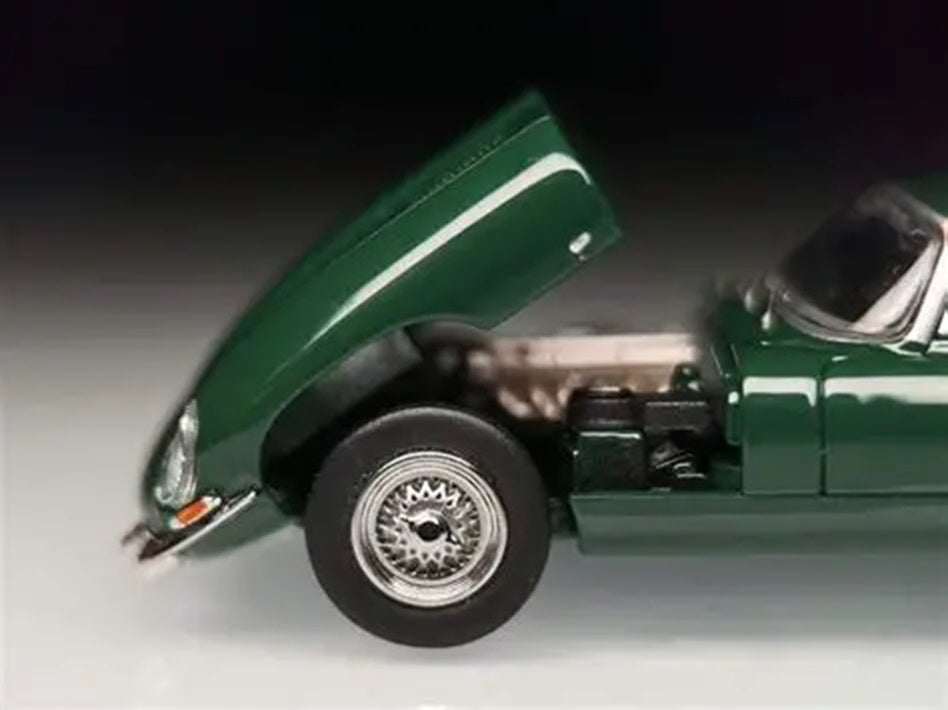 JAGUAR E-TYPE GREEN 1/18 Scale Kyosho KYO08954G