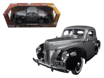 Ford Deluxe Grey/Black - 1/18 Scale MotorMax MOT73108GREY