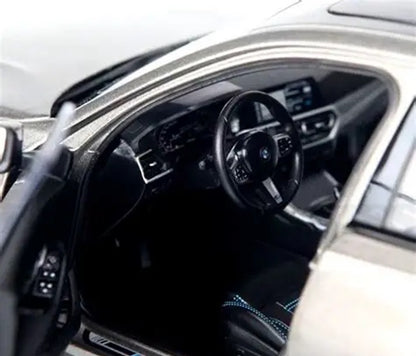 BMW 330I SILVER 2019 1/18 Scale NOREV MTDNOR183275