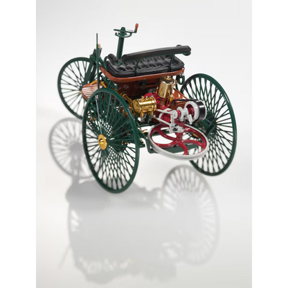BENZ PATENT-MOTORWAGEN GREEN 1886 1/18 Scale NOREV MTDNOR183701