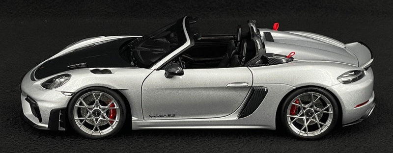 PORSCHE 718 SPYDER RS W/ WEISSACH PACK 2023 GT-SILVER 1/18 Scale NOREV MTDNOR187270