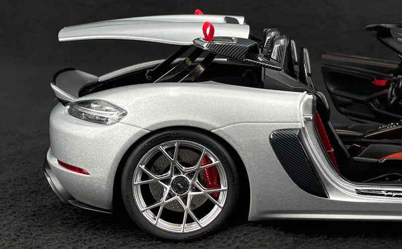 PORSCHE 718 SPYDER RS W/ WEISSACH PACK 2023 GT-SILVER 1/18 Scale NOREV MTDNOR187270