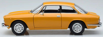 ALFA ROMEO 1750 GTV YELLOW 1970 1/18 Scale NOREV MTDNOR187910
