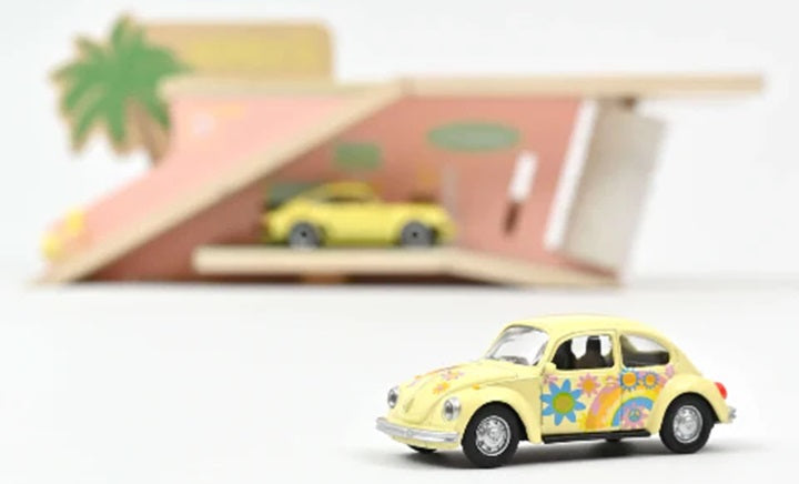 VOLKSWAGEN BEETLE 1303 PEACE AND LOVE 1973 1/54 Scale NOREV MTDNOR310518