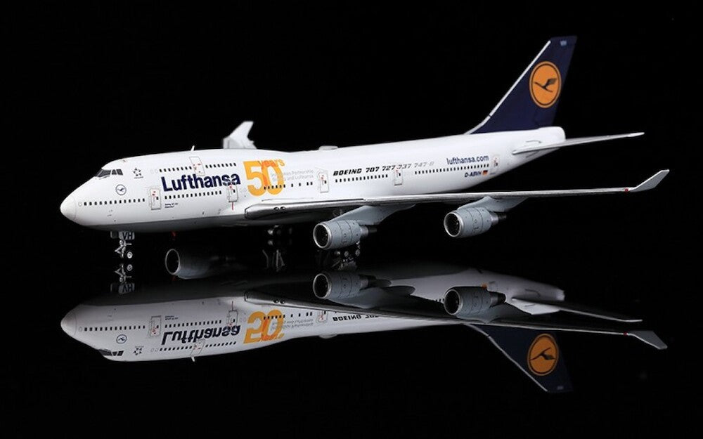 Boeing 747-400 Lufthansa - 1/400 Scale Phoenix Models PH04044