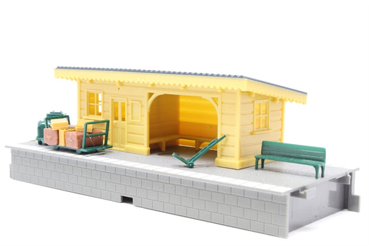 Platform Shelter - 00 Gauge Hornby R510