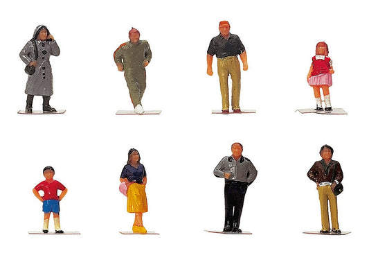 Town People 00 Gauge Hornby R7116