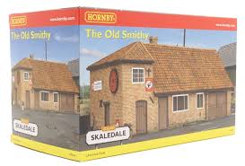 The Old Smithy - 00 Gauge Hornby R7264