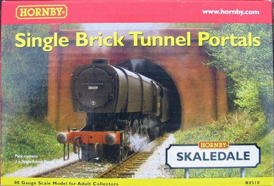 2 x Single Brick Tunnel Portals - 00 Gauge Hornby R8510
