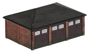Triple Garage - 00 Gauge Hornby R9812