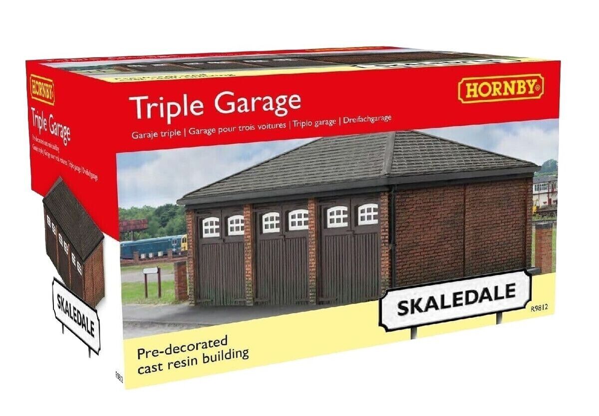 Triple Garage - 00 Gauge Hornby R9812