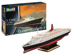 Queen Elizabeth II - 1/1200 Scale Revell 05806