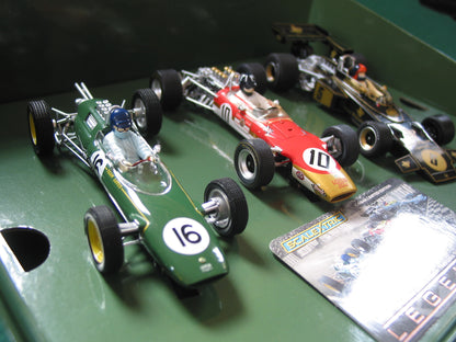 The Genius of Colin Chapman Lotus F1 Triple Pack - 1/32 Scale - Scalextric - SCAC4184AF