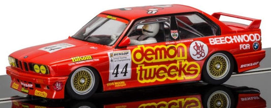 BMW E30 M3 (Roland Ratzenberger) 1/32 Scale Scalextric SCAC3739