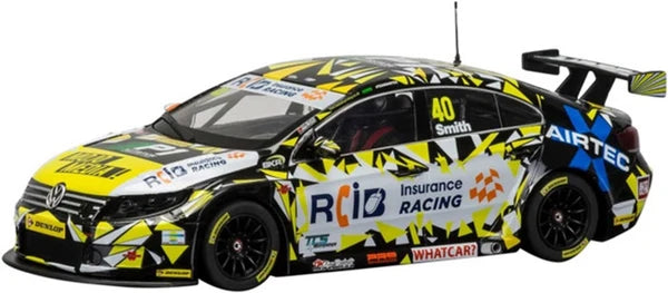 BTCC VW Passat Aaron Smith - 1/32 Scale - Scalextric - SCAC3864