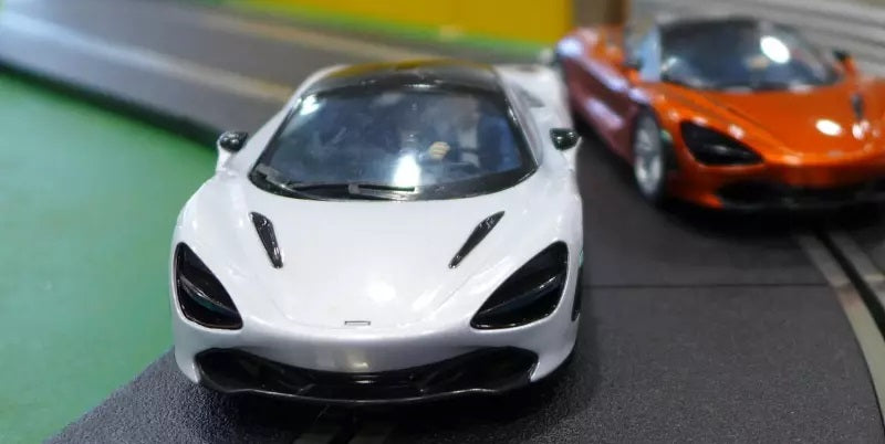 Mclaren 720s (Glacier White) 1/32 Scale Scalextric SCAC3982