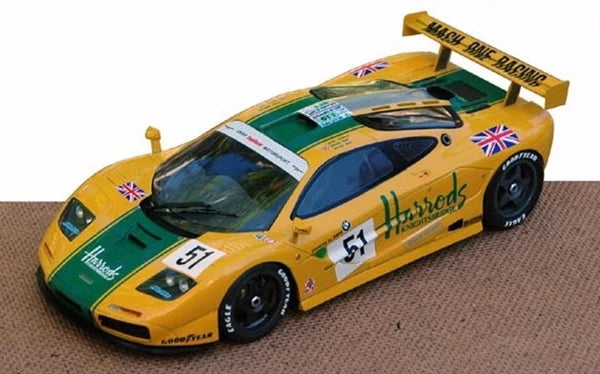 McLaren F1 GTR Le Mans 1995 Harrods Live - 1/32 Scale - Scalextric - SCAC4026