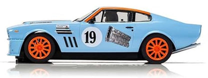 Aston Martin V8 Gulf Edition Rikki Cann 1/32 Scale Scalextric SCAC4209