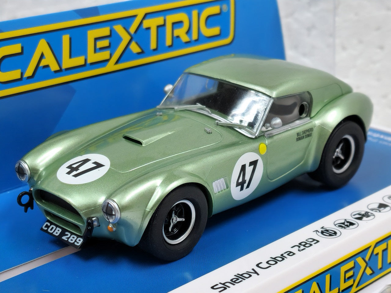 Shelby Cobra 289 1/32 Scale Scalextric SCAC4338