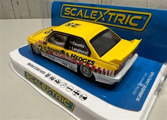 BMW E30 M3 Bathurst 1000 1992 Longhurst 1/32 Scale Scalextric SCAC4401