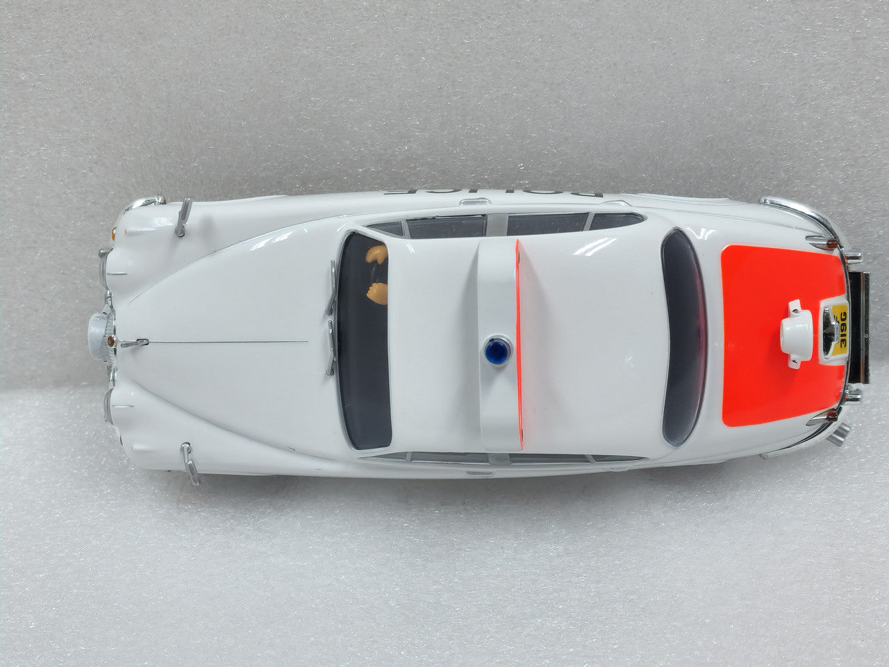 Jaguar Mk2 Police Edition 1/32 Scale Scalextric SCAC4420