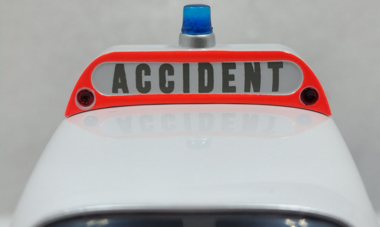 Jaguar Mk2 Police Edition 1/32 Scale Scalextric SCAC4420