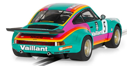 PORSCHE 911 3.0 RSR VAILLANT 1/32 Scale Scalextric SCAC4439
