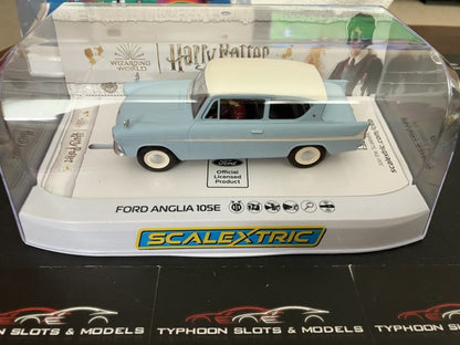 Ford Anglia 105e Harry Potter Edition 1/32 Scale Scalextric SCAC4504