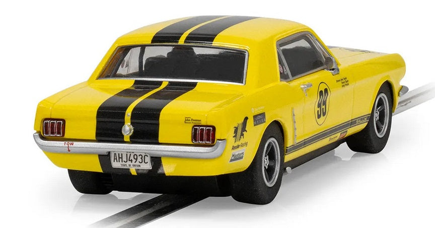 FORD MUSTANG YELLOW & BLACK 1/32 Scale Scalextric SCAC4537