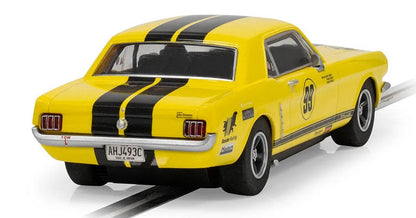 FORD MUSTANG YELLOW & BLACK 1/32 Scale Scalextric SCAC4537