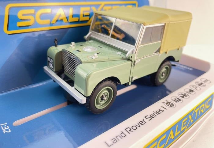 LAND ROVER SERIES 1 - HUE166 1/32 Scale Scalextric SCAC4600
