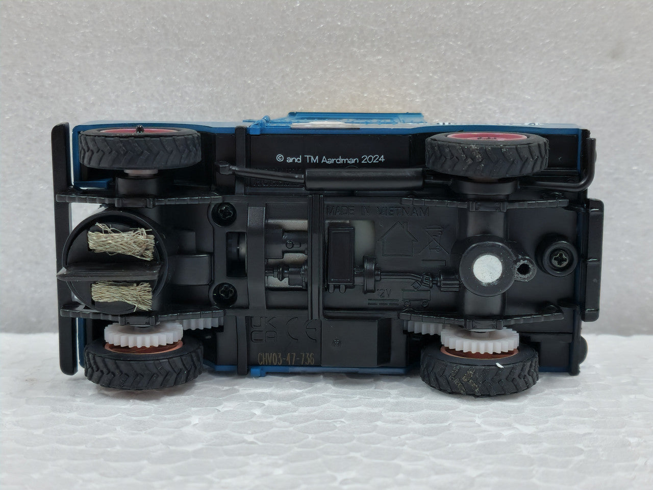 LAND ROVER SERIES 1 - SHAUN THE SHEEP 1/32 Scale Scalextric SCAC4543