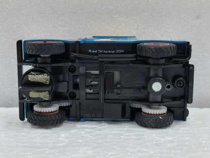 LAND ROVER SERIES 1 - SHAUN THE SHEEP 1/32 Scale Scalextric SCAC4543